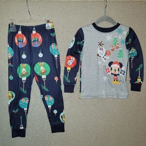 Disney 100 Size 5t Christmas Pajama Set